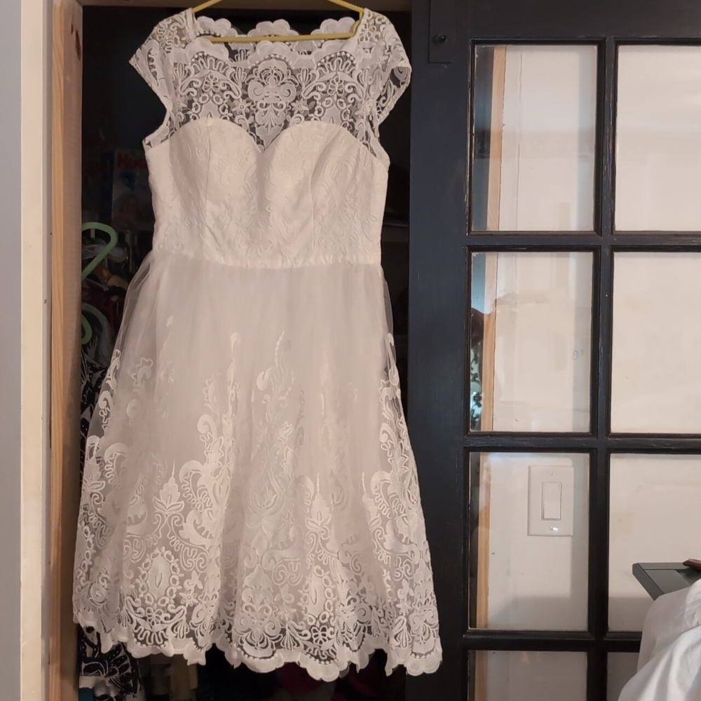 Wedding dress